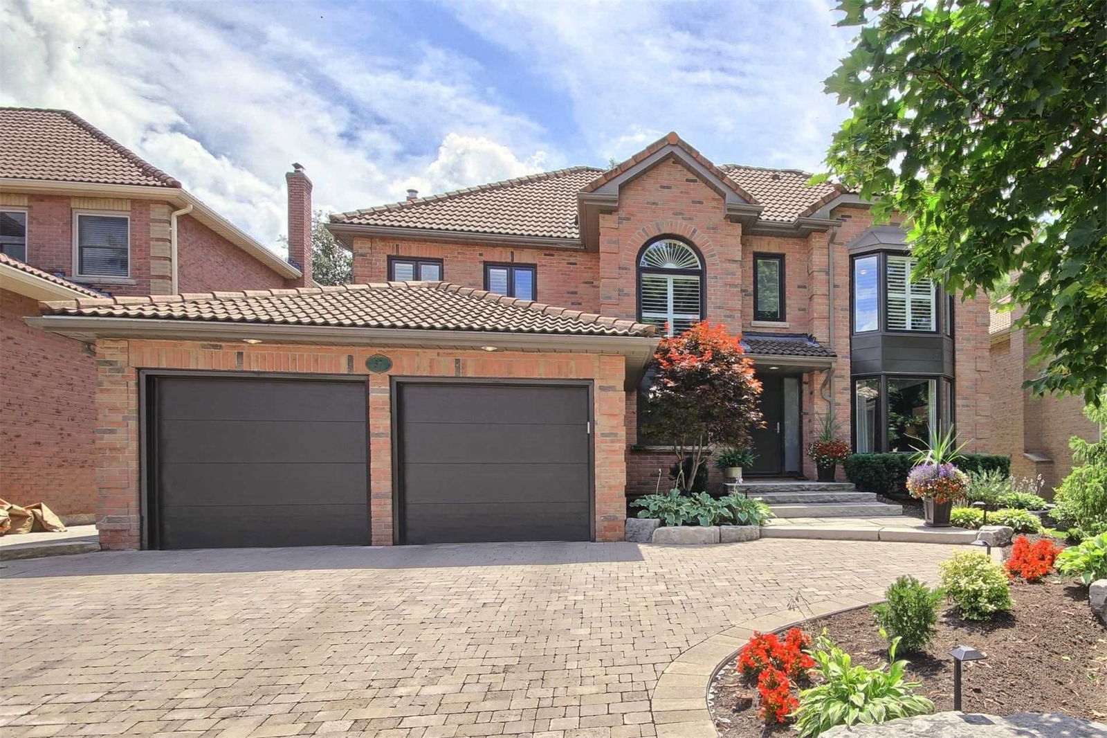 37 Marsh Harbour, Aurora 4+1 Bed, 3 Bath house Dwelly.ca