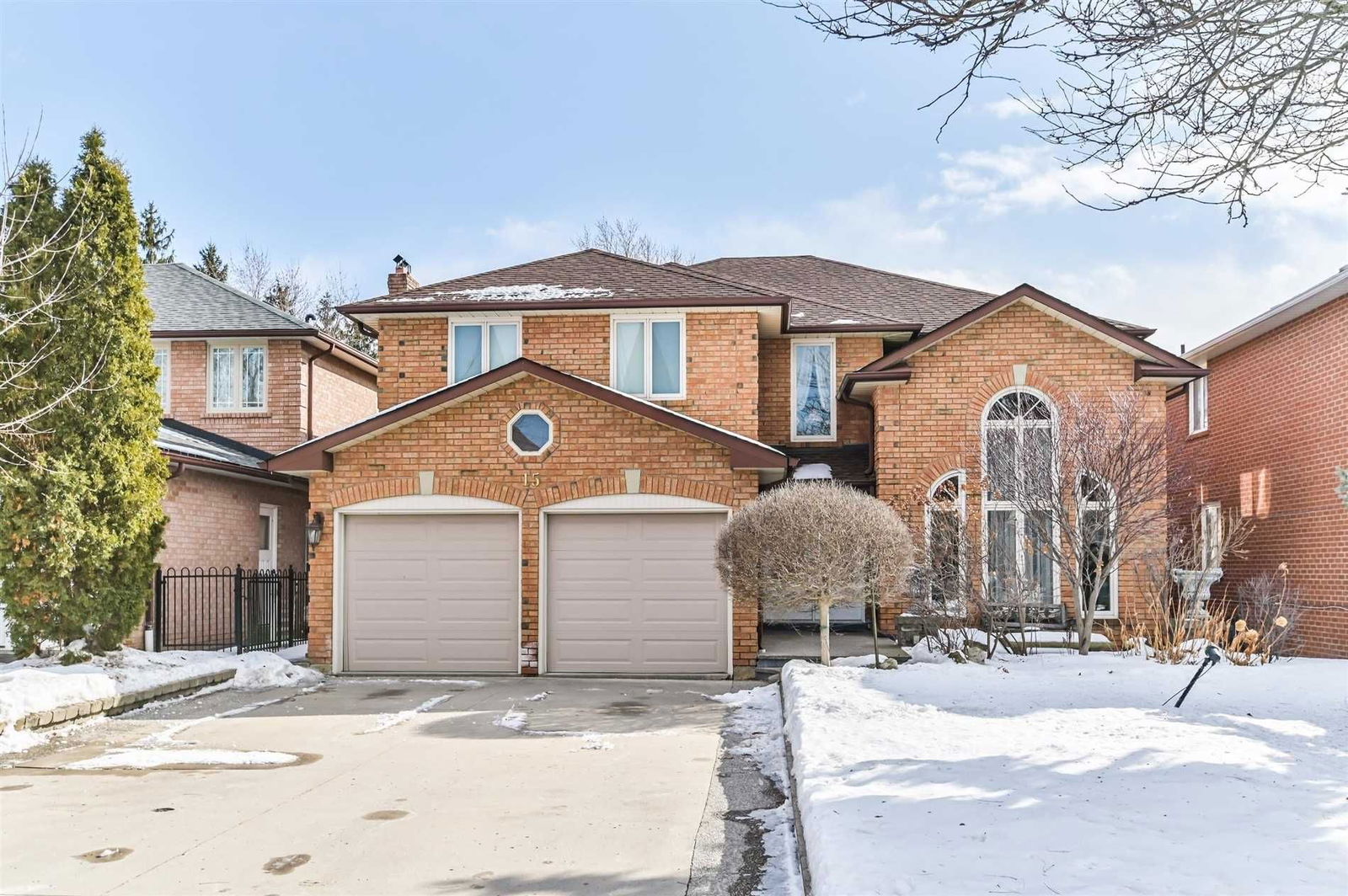 15 Gaby Crt, Richmond Hill - 5 Bed, 5 Bath house | Dwelly.ca