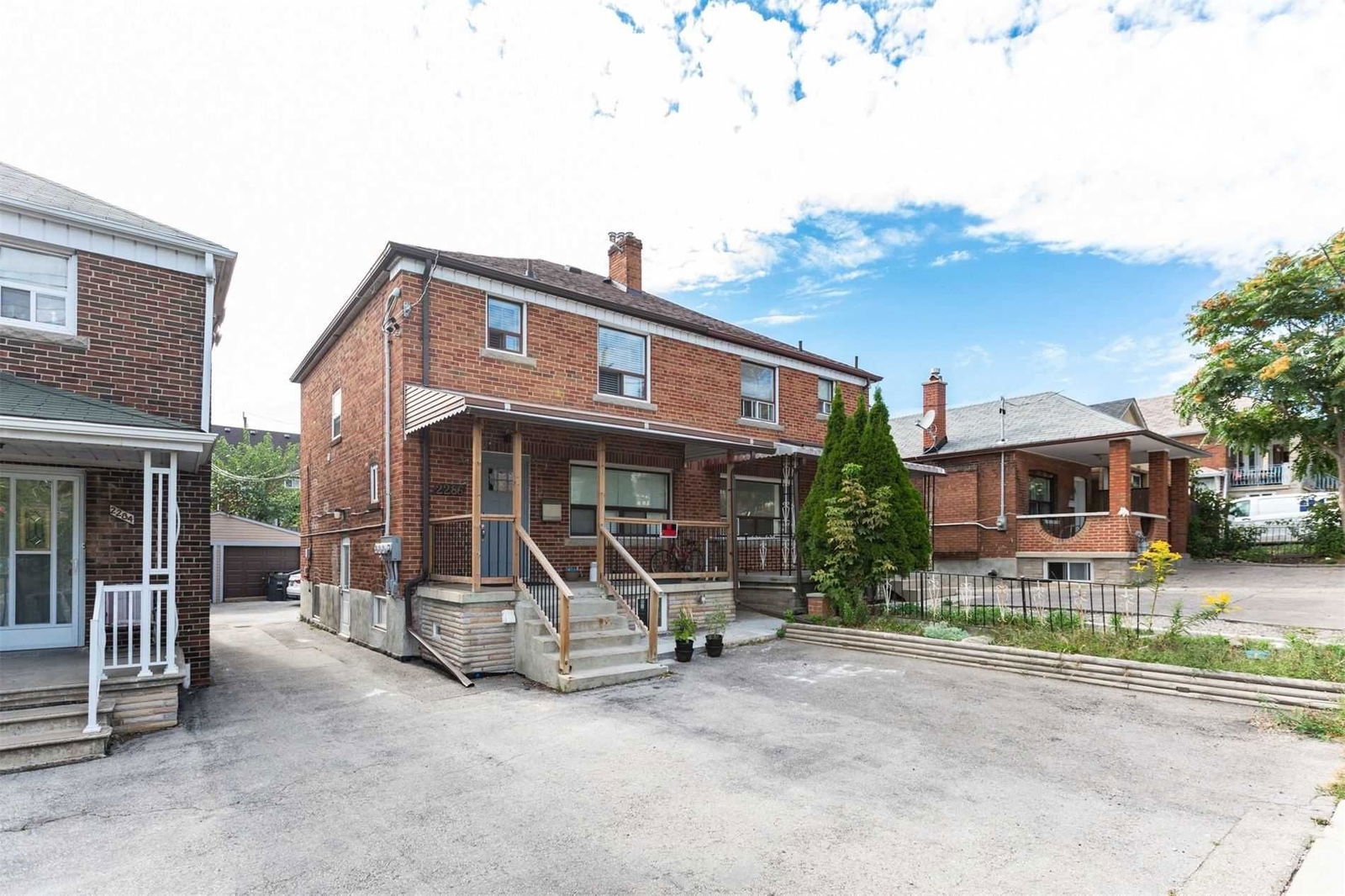 2286 Dufferin St, Toronto 3 Bed, 3 Bath house Dwelly.ca