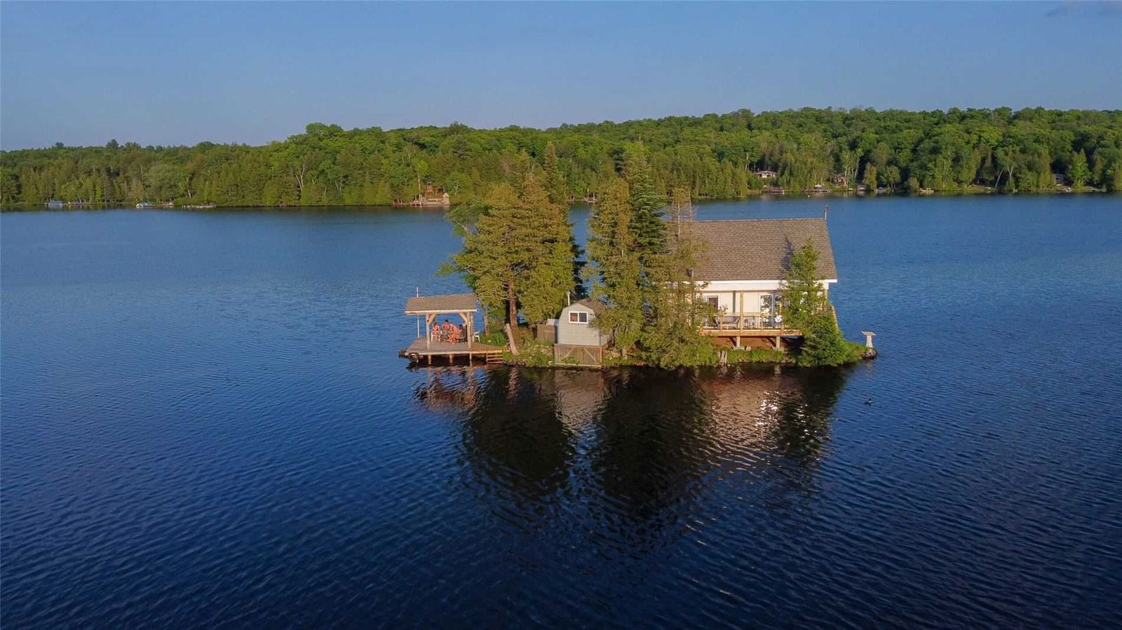 1 Steenburg Lake Isla Limerick 2 Den Bed 1 Bath House Dwelly Ca