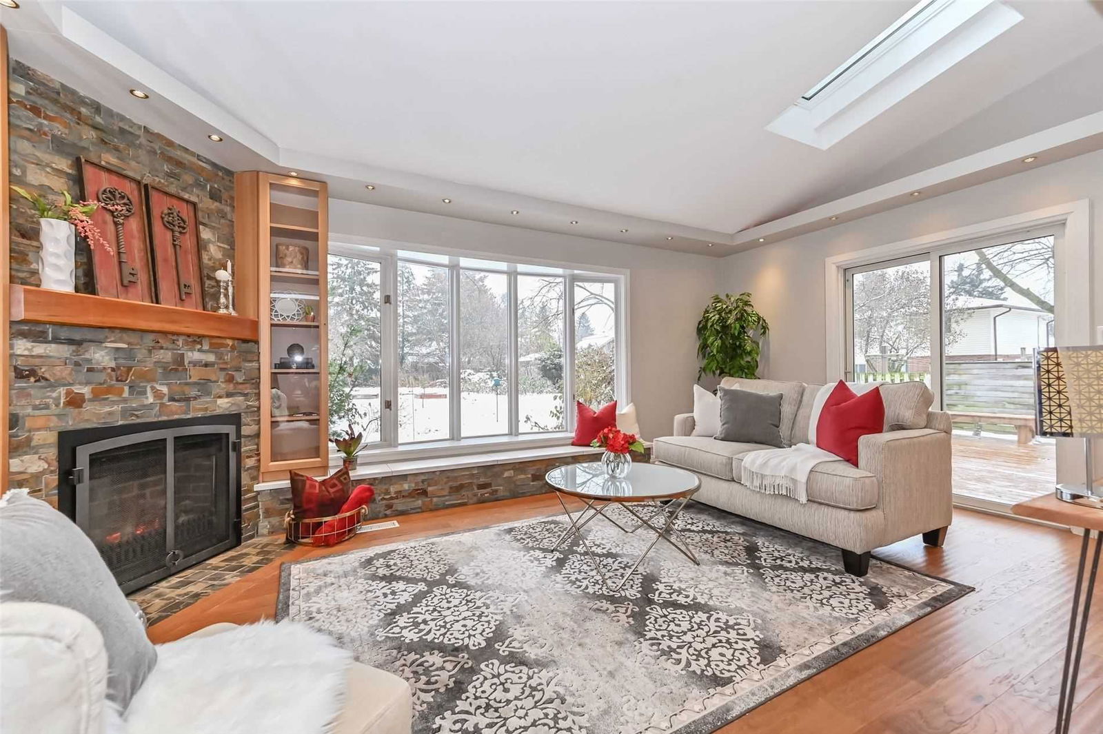 19 Elginfield Dr, Guelph 4 Bed House X4638797